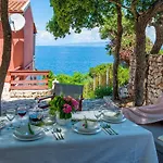 Villa Paxos Sunrise *