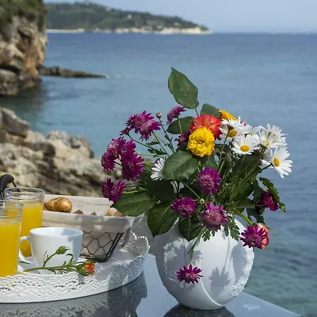 Villa Paxos Sunrise *