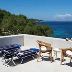 빌라 Paxos Sunrise *