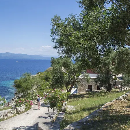 Paxos Sunrise וילה *