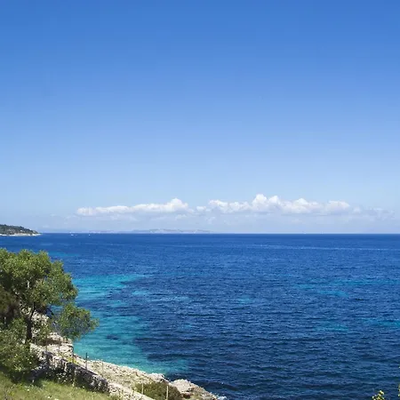 Paxos Sunrise Gaios