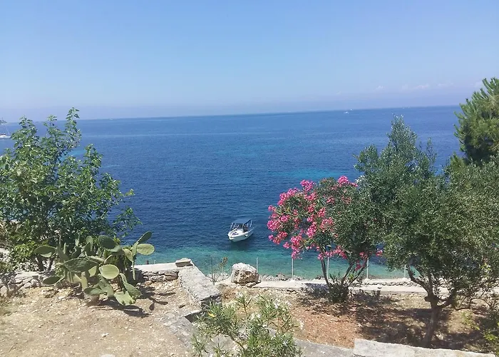Paxos Sunrise Gaios