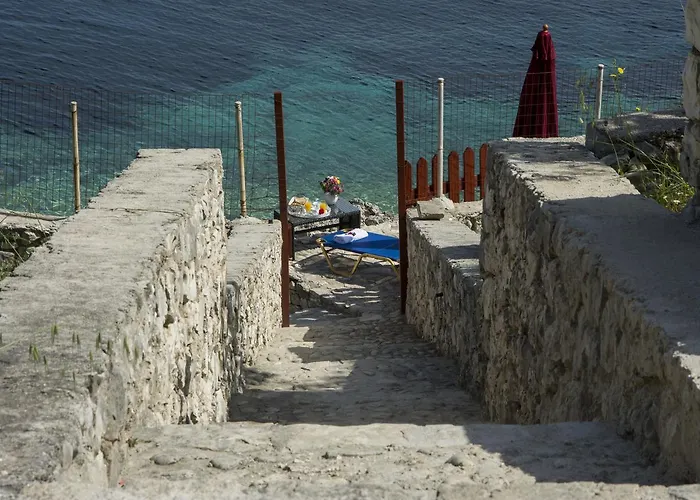 Paxos Sunrise Villa *